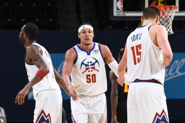 九游体育正规吗-攻防俱佳！戈登迎掘金首秀 扣篮王与丹佛完美契合