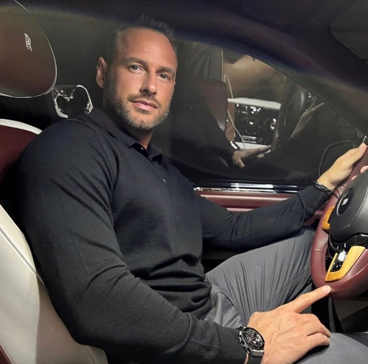 世界杯直播平台九游体育-太阳报：自称亿万富翁，一名商人声称正竞购切尔西多数股权